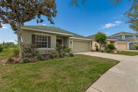House in Tampa, Florida 4 bedrooms, 203.92 sq.m. № 2212062 - photo 6