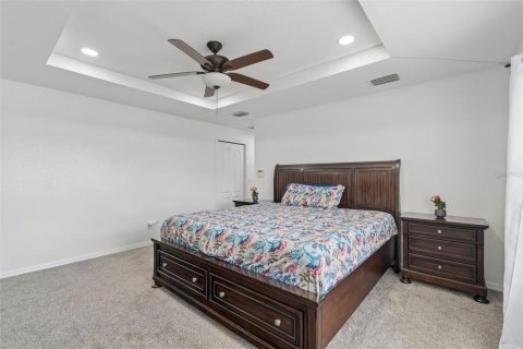 House in Tampa, Florida 4 bedrooms, 203.92 sq.m. № 2212062 - photo 30
