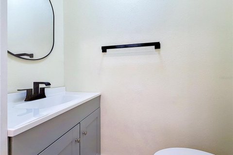 Touwnhouse à louer à Tampa, Floride: 2 chambres, 112.97 m2 № 2394181 - photo 13