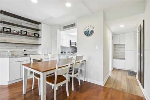 Купить кондоминиум в Клируотер, Флорида 3 комнаты, 97.55м2, № 1666930 - фото 8