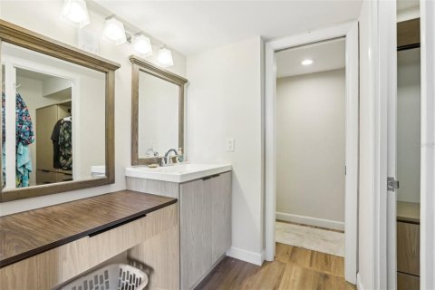 Купить кондоминиум в Клируотер, Флорида 3 комнаты, 97.55м2, № 1666930 - фото 19
