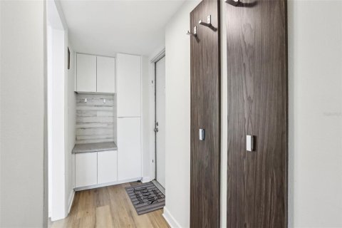 Купить кондоминиум в Клируотер, Флорида 3 комнаты, 97.55м2, № 1666930 - фото 13