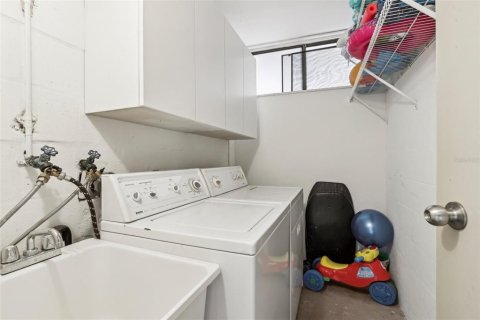 Купить кондоминиум в Клируотер, Флорида 3 комнаты, 97.55м2, № 1666930 - фото 25
