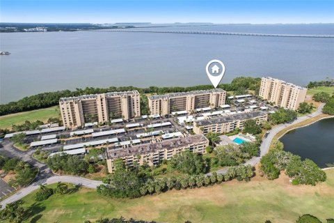 Купить кондоминиум в Клируотер, Флорида 3 комнаты, 97.55м2, № 1666930 - фото 1