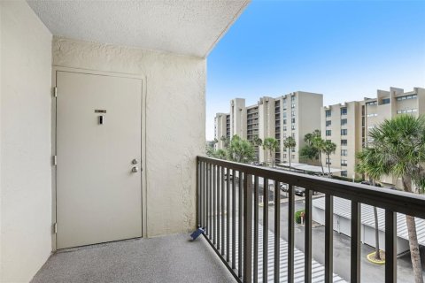 Купить кондоминиум в Клируотер, Флорида 3 комнаты, 97.55м2, № 1666930 - фото 27