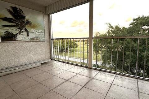 Condo in Deerfield Beach, Florida, 2 bedrooms № 2082665 - photo 28