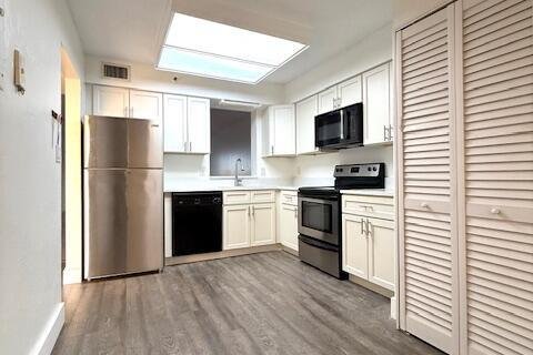 Condo in Deerfield Beach, Florida, 2 bedrooms № 2082665 - photo 7