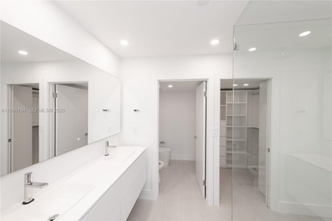 Copropriété à vendre à Key Biscayne, Floride: 2 chambres, 142.33 m2 № 2063181 - photo 17