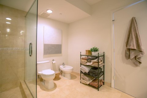 Copropriété à vendre à Hallandale Beach, Floride: 3 chambres, 193.05 m2 № 1995406 - photo 21