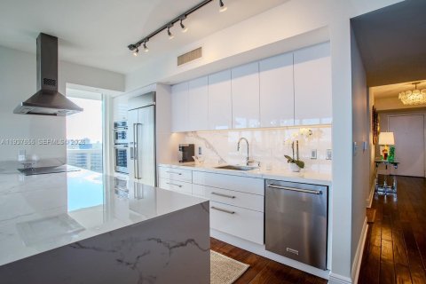 Copropriété à vendre à Hallandale Beach, Floride: 3 chambres, 193.05 m2 № 1995406 - photo 9