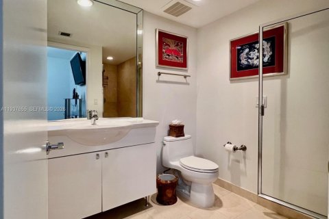 Copropriété à vendre à Hallandale Beach, Floride: 3 chambres, 193.05 m2 № 1995406 - photo 30