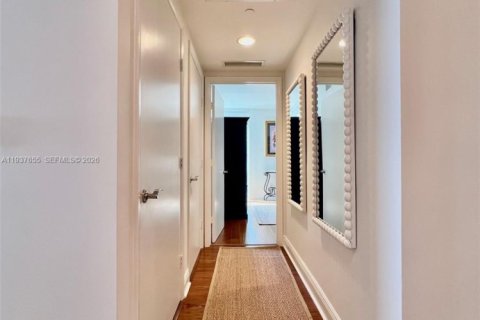 Copropriété à vendre à Hallandale Beach, Floride: 3 chambres, 193.05 m2 № 1995406 - photo 22