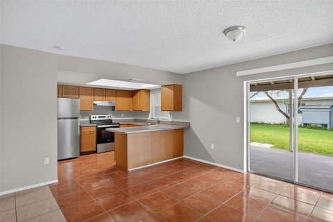 Casa en venta en Sarasota, Florida, 3 dormitorios, 104.05 m2 № 1904633 - foto 2