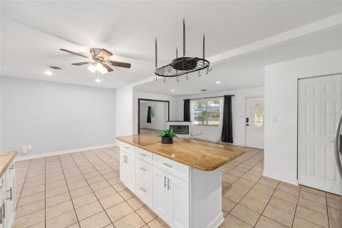 Casa en venta en Ocala, Florida, 4 dormitorios, 192.68 m2 № 2214236 - foto 16