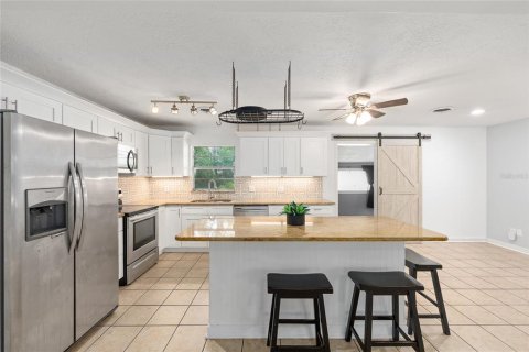 Casa en venta en Ocala, Florida, 4 dormitorios, 192.68 m2 № 2214236 - foto 14