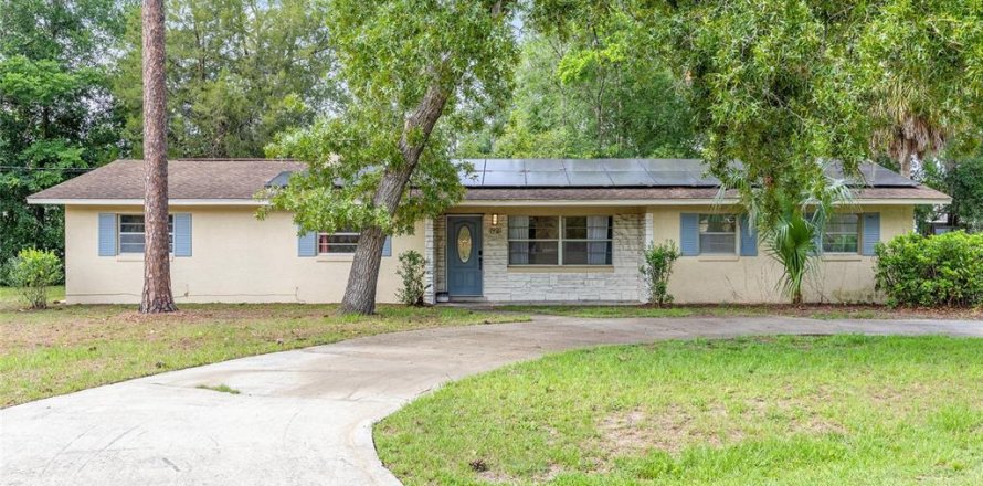 Casa en Ocala, Florida 4 dormitorios, 192.68 m2 № 2214236