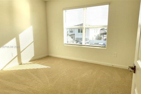 Casa en alquiler en Homestead, Florida, 4 dormitorios, 222.97 m2 № 2060021 - foto 18