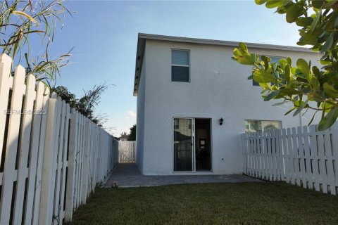 Casa en alquiler en Homestead, Florida, 4 dormitorios, 222.97 m2 № 2060021 - foto 22