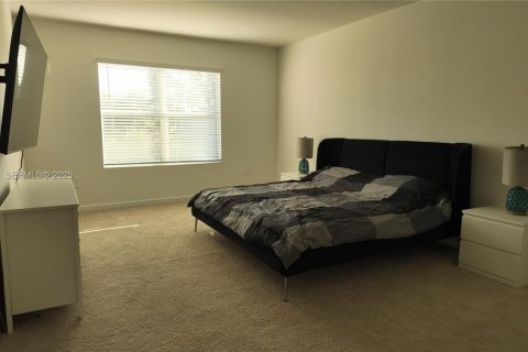 Casa en alquiler en Homestead, Florida, 4 dormitorios, 222.97 m2 № 2060021 - foto 9