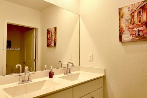 Casa en alquiler en Homestead, Florida, 4 dormitorios, 222.97 m2 № 2060021 - foto 15