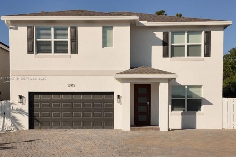 Casa en Homestead, Florida 4 dormitorios, 222.97 m2 № 2060021