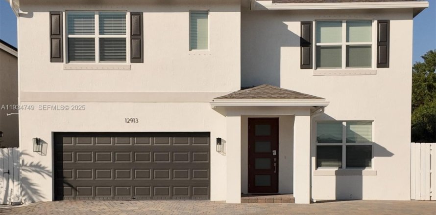 Casa en Homestead, Florida 4 dormitorios, 222.97 m2 № 2060021