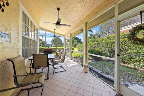 Купить виллу или дом в Палм-Бич-Гарденс, Флорида 2 спальни, 171.22м2, № 1957121 - фото 21