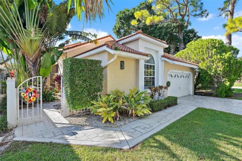 Купить виллу или дом в Палм-Бич-Гарденс, Флорида 2 спальни, 171.22м2, № 1957121 - фото 2