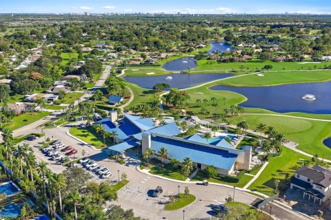 Купить виллу или дом в Палм-Бич-Гарденс, Флорида 2 спальни, 171.22м2, № 1957121 - фото 30