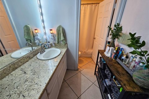 Снять в аренду кондоминиум в Майами-Бич, Флорида 1 спальня, 48.87м2, № 2005433 - фото 10