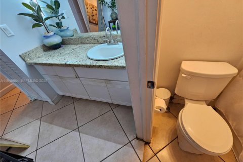 Снять в аренду кондоминиум в Майами-Бич, Флорида 1 спальня, 48.87м2, № 2005433 - фото 11