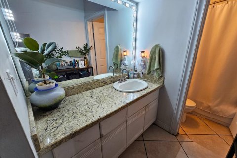 Снять в аренду кондоминиум в Майами-Бич, Флорида 1 спальня, 48.87м2, № 2005433 - фото 9