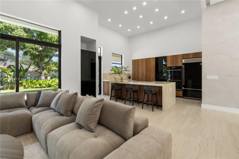 Купить виллу или дом в Майами, Флорида 6 спален, 314.2м2, № 1955894 - фото 18