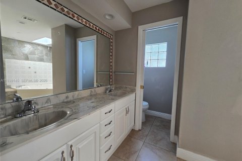 Villa ou maison à louer à Homestead, Floride: 3 chambres, 157.93 m2 № 1996802 - photo 10