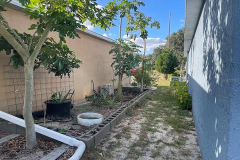 House in Lake Wales, Florida 3 bedrooms, 128.86 sq.m. № 2165920 - photo 23