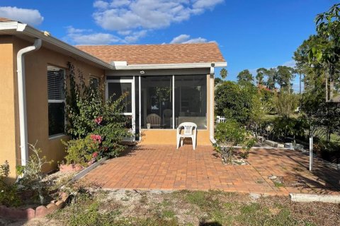 House in Lake Wales, Florida 3 bedrooms, 128.86 sq.m. № 2165920 - photo 19