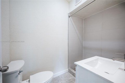 House in Port Charlotte, Florida 2 bedrooms № 2145815 - photo 16