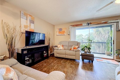 Copropriété à vendre à Tampa, Floride: 2 chambres, 117.06 m2 № 2383809 - photo 8