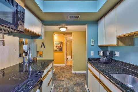 Condominio en venta en Tampa, Florida, 2 dormitorios, 101.64 m2 № 1800124 - foto 11