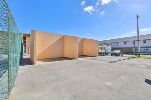 Condominio en venta en Tampa, Florida, 2 dormitorios, 101.64 m2 № 1800124 - foto 26