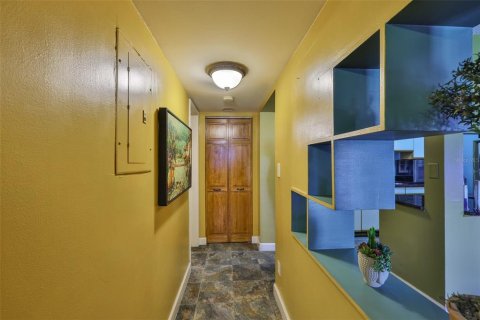 Condominio en venta en Tampa, Florida, 2 dormitorios, 101.64 m2 № 1800124 - foto 5