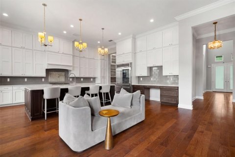 Casa en venta en Tampa, Florida, 5 dormitorios, 517.19 m2 № 2233293 - foto 18