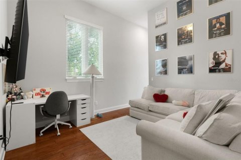 Casa en venta en Tampa, Florida, 5 dormitorios, 517.19 m2 № 2233293 - foto 28