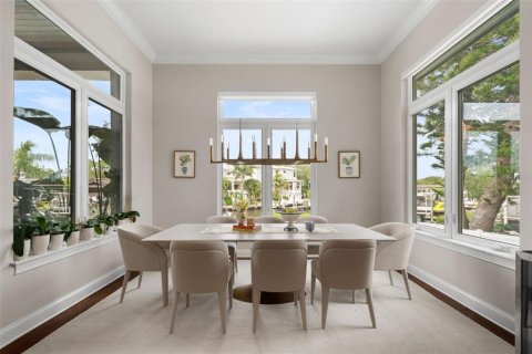 Casa en venta en Tampa, Florida, 5 dormitorios, 517.19 m2 № 2233293 - foto 23
