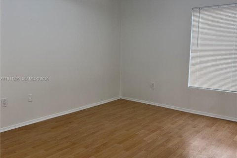 Copropriété à vendre à Oakland Park, Floride: 2 chambres, 116.69 m2 № 2152819 - photo 17