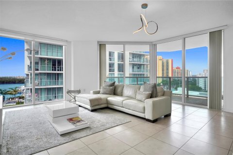 Condo in Sunny Isles Beach, Florida, 3 bedrooms  № 1867534 - photo 4