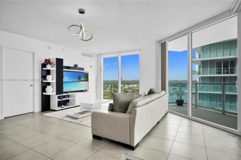 Condo in Sunny Isles Beach, Florida, 3 bedrooms  № 1867534 - photo 3