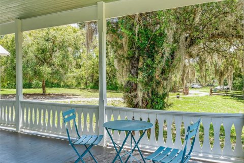 Casa en venta en Fruitland Park, Florida, 4 dormitorios, 294.96 m2 № 2198994 - foto 17