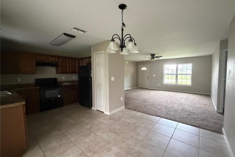 Casa en alquiler en Ocala, Florida, 3 dormitorios, 123.75 m2 № 2351467 - foto 4