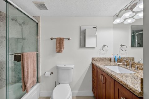 Copropriété à vendre à Fort Lauderdale, Floride: 2 chambres, 106.37 m2 № 2241405 - photo 21